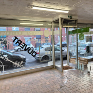 Local commercial Lens 75 m2