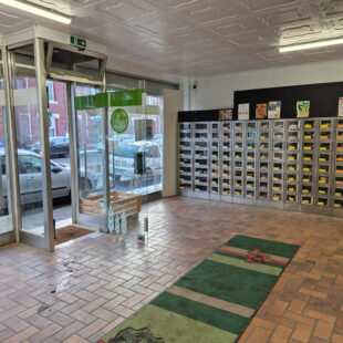 Local commercial Lens 75 m2