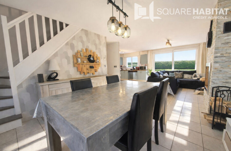 Pavillon récent semi plain pied 4 Chambres + Bureau