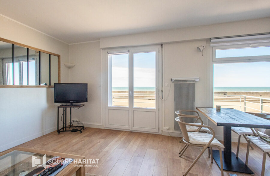 APPARTEMENT WISSANT- FRONT DE MER – 1 CHAMBRE – PLACE DE PARKING PRIVEE –  TERRASSE