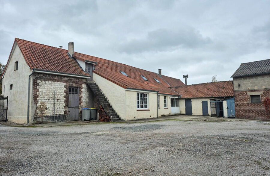 Corps de ferme avec de nombreuses dependances !