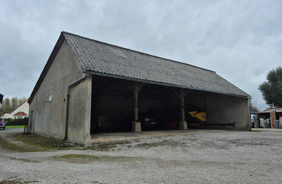 Corps de ferme avec de nombreuses dependances !