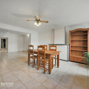 Maison  6 pièce(s) 151 m2