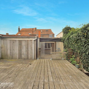 Maison  6 pièce(s) 151 m2