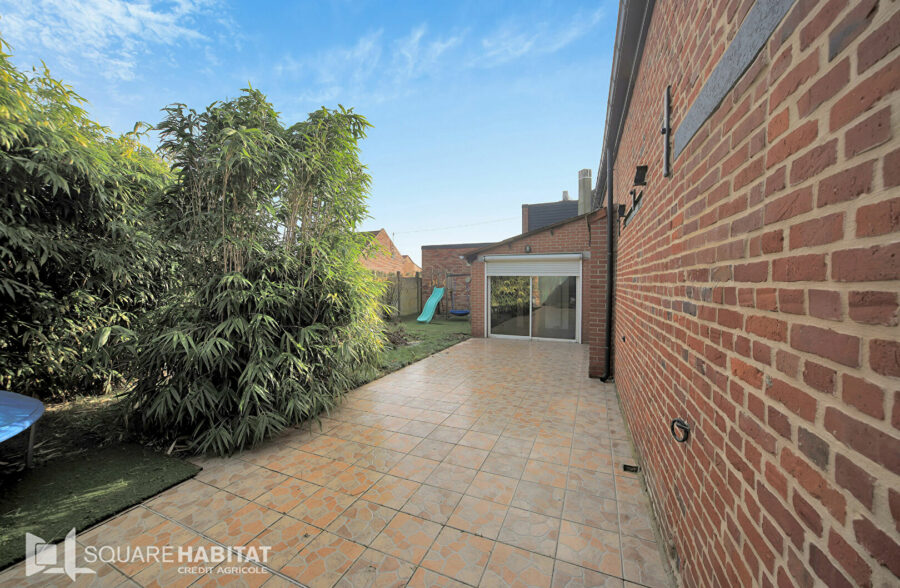 Maison Beuvry La Foret jardin et garage