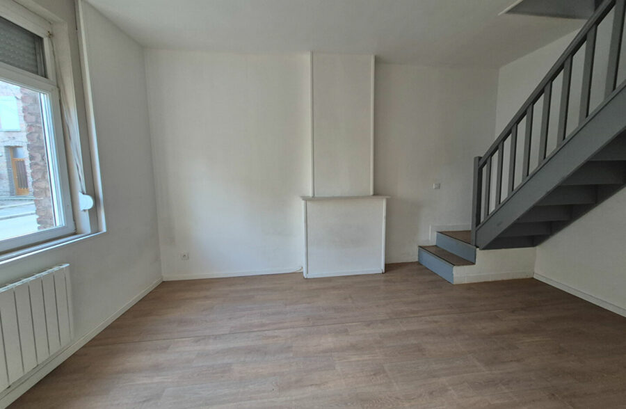 Immeuble comprenant 3 logements.