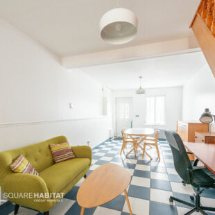 MAISON ENTIÈREMENT MEUBLÉE IDÉAL INVESTISSEMENT OU PREMIÈRE ACQUISITION ! &nbsp;Sous compromis&nbsp;