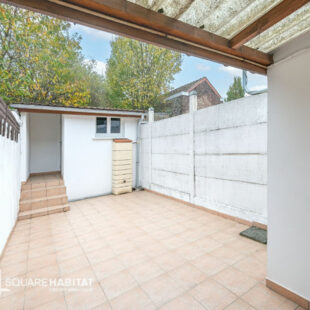 MAISON ENTIÈREMENT MEUBLÉE IDÉAL INVESTISSEMENT OU PREMIÈRE ACQUISITION ! &nbsp;Sous compromis&nbsp;