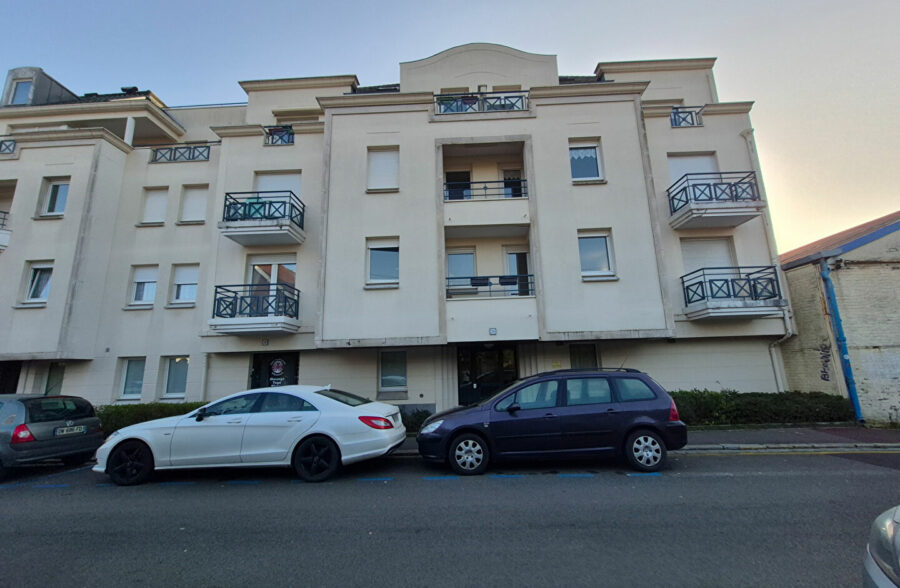 Appartement Lens 2 pièce(s) 42.512 m2 + parking