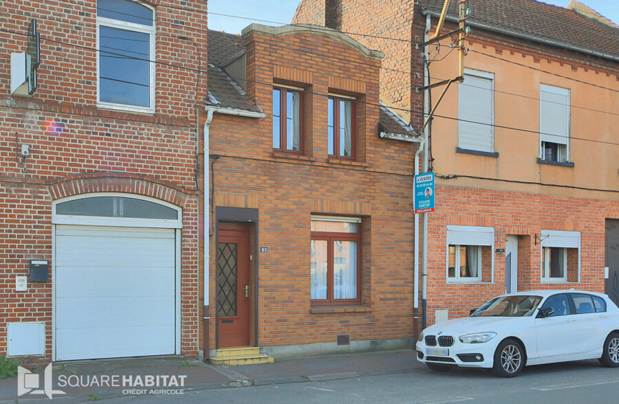 Maison à rénover 3 chambres Jardin &nbsp;Sous offre&nbsp;