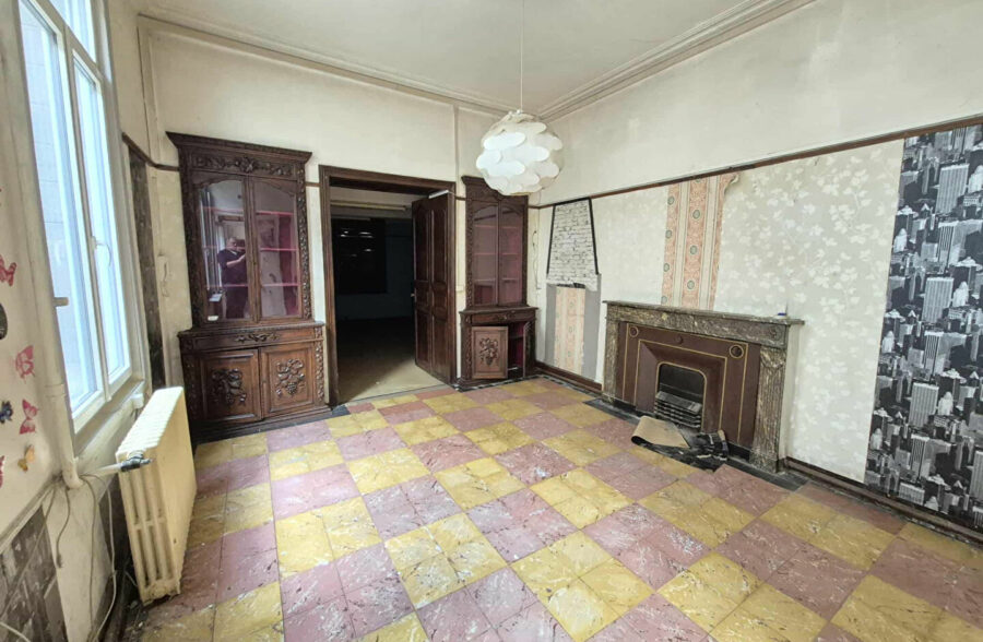 Immeuble plein centre de St Amand