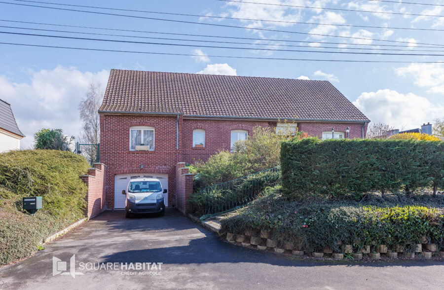 Pavillon individuel semi plain pieds