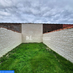 LE FLOCON – MAISON COMPLETEMENT RENOVEE AVEC JARDIN DE VILLE <small>&nbsp;Sous compromis&nbsp;</small>