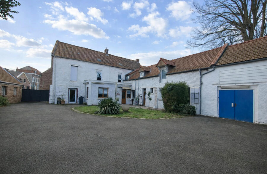 Ancienne fermette de 200 m² + habitation secondaire en plain-pied