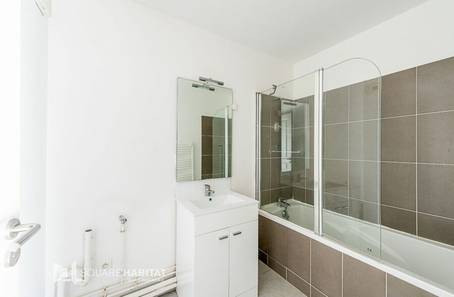 APPARTEMENT T2 AVEC PARKING