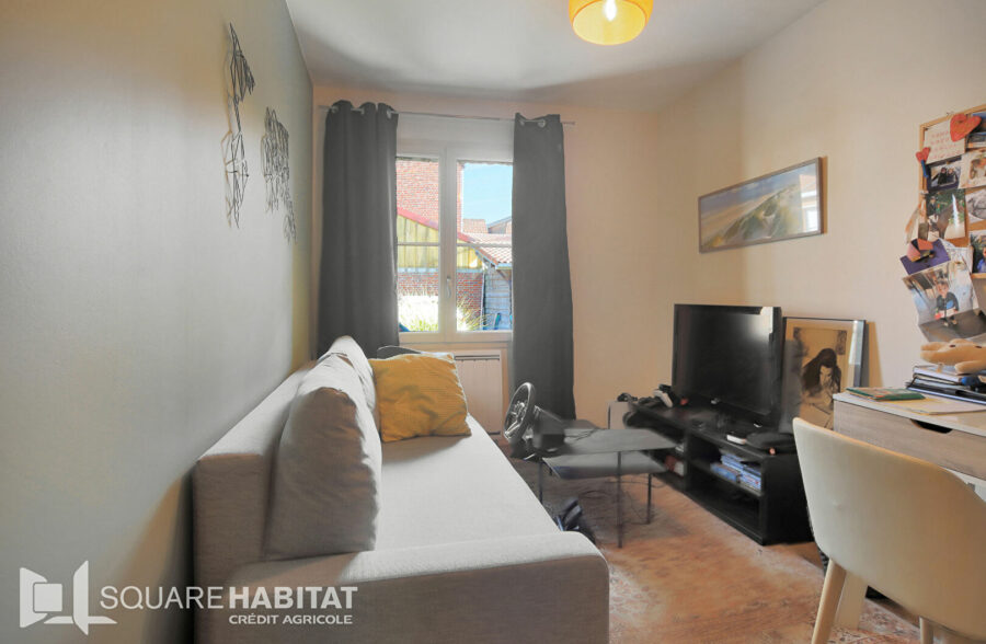 Maison à 10 mn d’Houplin-Ancoisne 6 pièce(s) 180 m2 <small>&nbsp;Sous compromis&nbsp;</small>