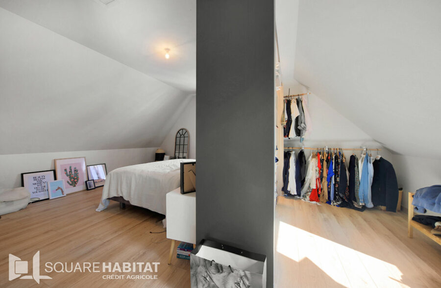 Maison à 10 mn d’Houplin-Ancoisne 6 pièce(s) 180 m2 <small>&nbsp;Sous compromis&nbsp;</small>