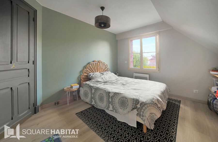 Maison à 10 mn d’Houplin-Ancoisne 6 pièce(s) 180 m2 <small>&nbsp;Sous compromis&nbsp;</small>