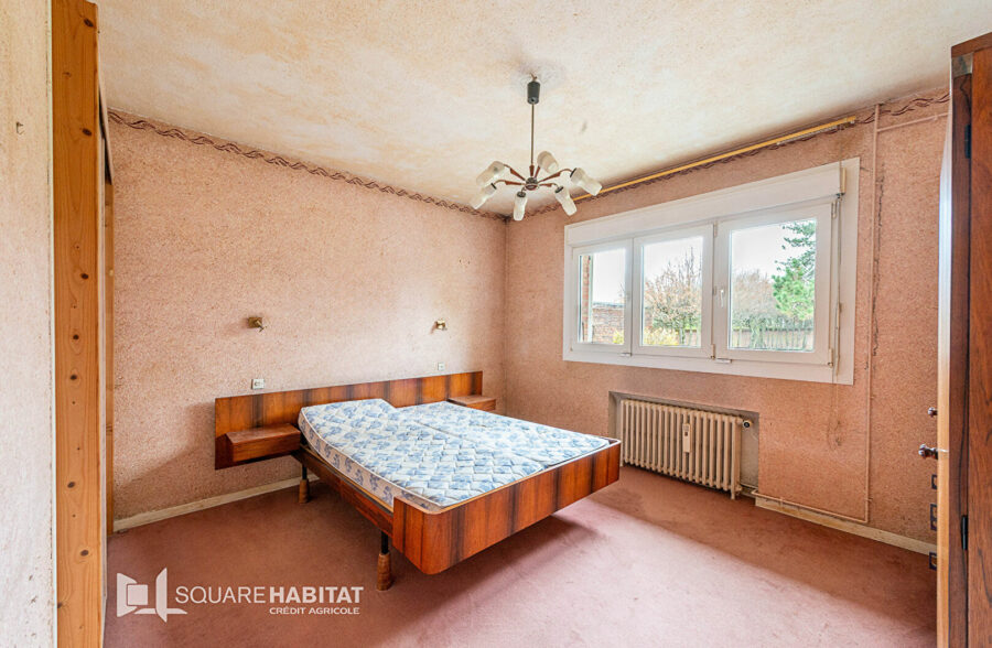 Maison Saint Amand Les Eaux 7 pièce(s) 180 m2 <small>&nbsp;Sous compromis&nbsp;</small>