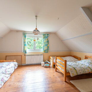 Maison Saint Amand Les Eaux 7 pièce(s) 180 m2 <small>&nbsp;Sous compromis&nbsp;</small>