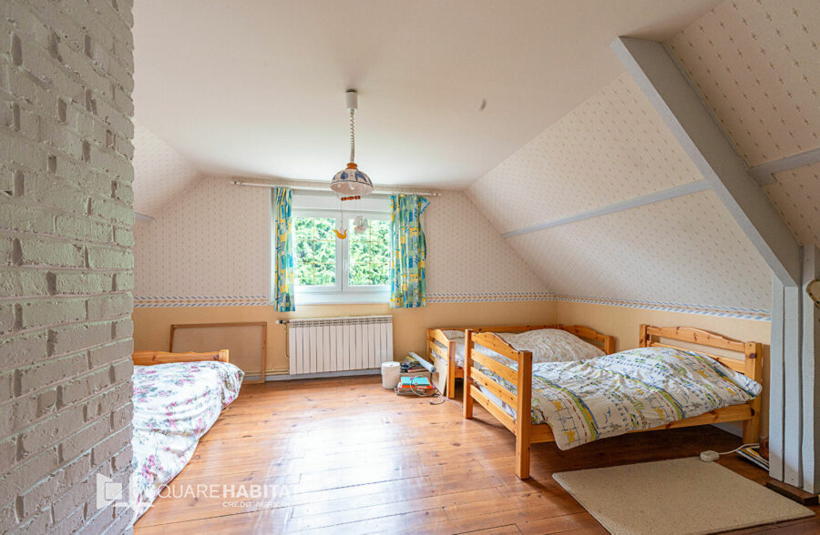 Maison Saint Amand Les Eaux 7 pièce(s) 180 m2 <small>&nbsp;Sous compromis&nbsp;</small>