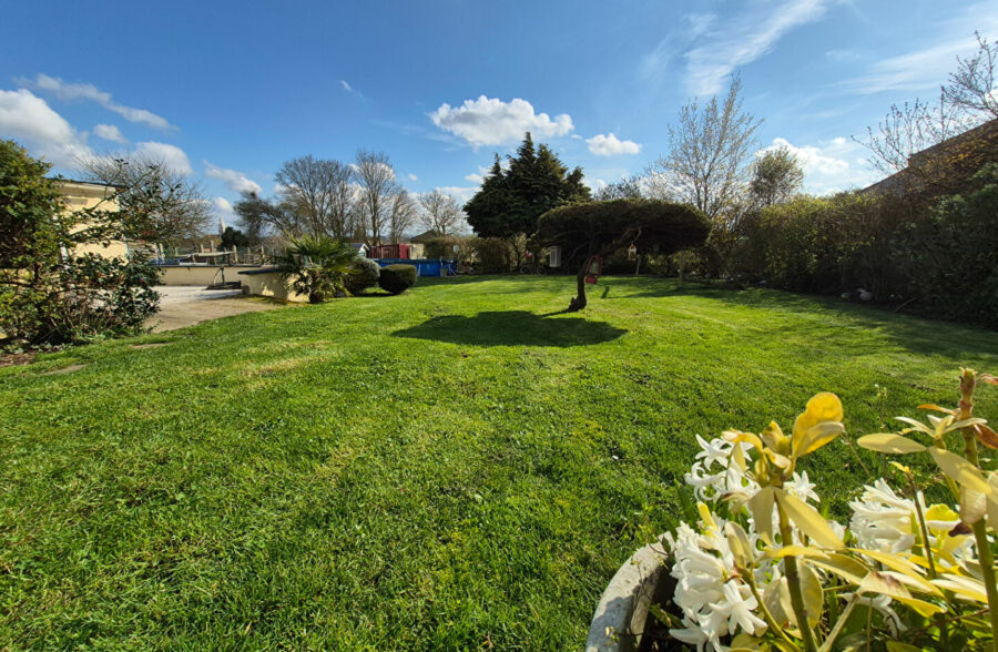 Maison Fontaine Notre Dame 6 pièce(s) 107 m2