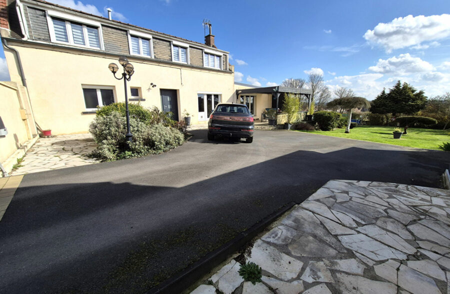 Maison Fontaine Notre Dame 6 pièce(s) 107 m2