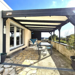 Maison Fontaine Notre Dame 6 pièce(s) 107 m2