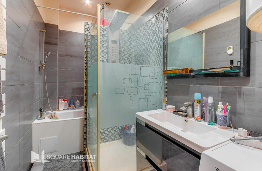 Appartement T3 de 69 m² ! Hyper Centre de Roubaix!! 129 000€ FAI!!