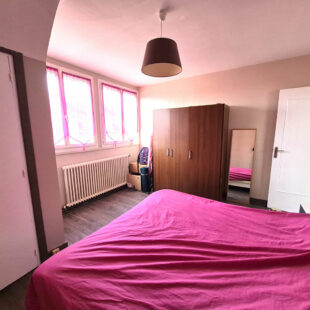 Nouveauté Square Habitat : maison semi individuelle idéale dans le secteur prisé de Croix Barbieux !