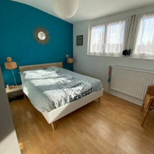 Maison Provin 4 pièce(s) , jardin, garage.