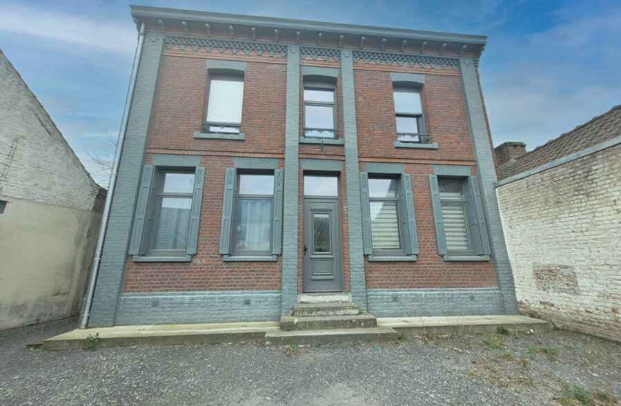 Maison Hasnon 8 pièce(s) 170 m2