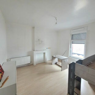 Maison Hasnon 8 pièce(s) 170 m2