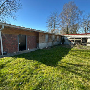 Maison Hasnon 8 pièce(s) 170 m2