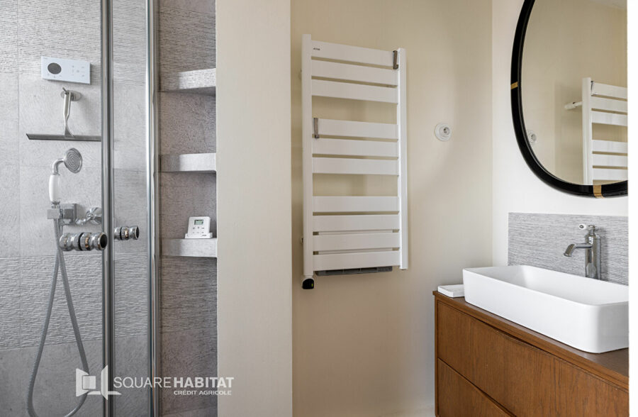 VAUBAN SUPERBE APPARTEMENT AVEC MAGNIFIQUE TERRASSE, CAVE ET GRAND GARAGE