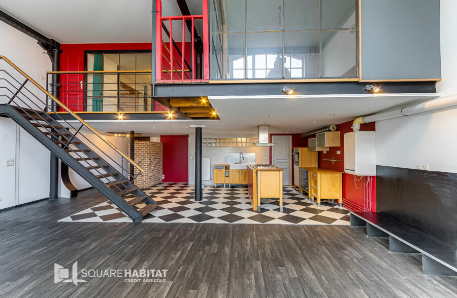 EN EXCLUSIVITÉ ! LOFT T3 DE 131 m² + place de parking AU C–UR DE ROUBAIX! 199 000€ FAI !!