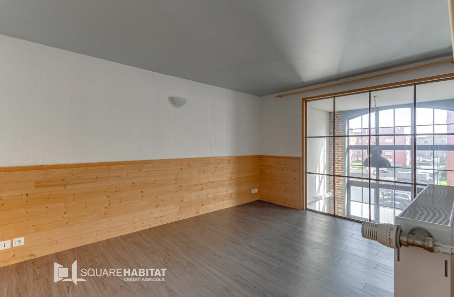 EN EXCLUSIVITÉ ! LOFT T3 DE 131 m² + place de parking AU C–UR DE ROUBAIX! 199 000€ FAI !!