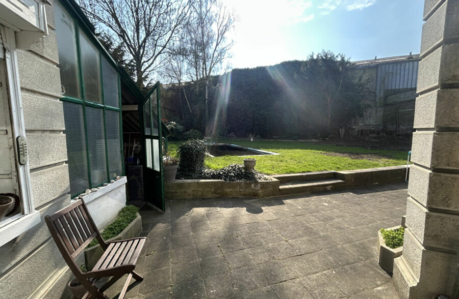 Maison Saint Amand Les Eaux 6 pièce(s) 183.88 m2