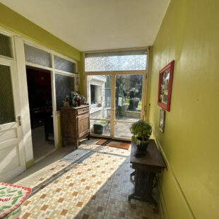 Maison Saint Amand Les Eaux 6 pièce(s) 183.88 m2