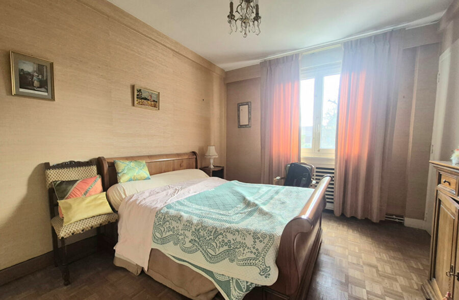 Appartement DOUAI CENTRE  5 pièce(s) 131 m2