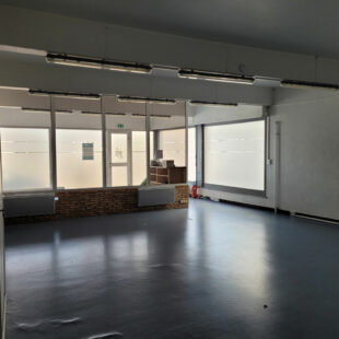 Lens local commercial 75m²