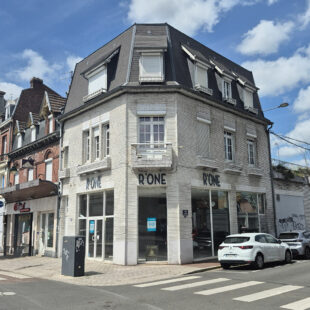 Local commercial 139 m²