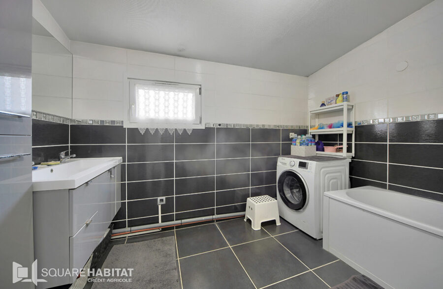 Maison de lotissement, 3 chambres, jardin, garage