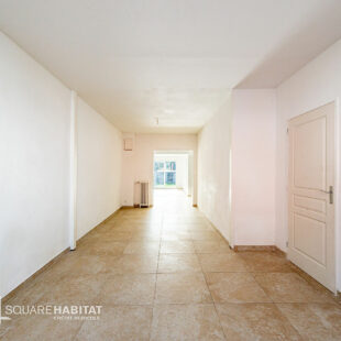 Maison de ville entièrement rénovée  3/4 chambres +  bureau – Jardin – DPE C