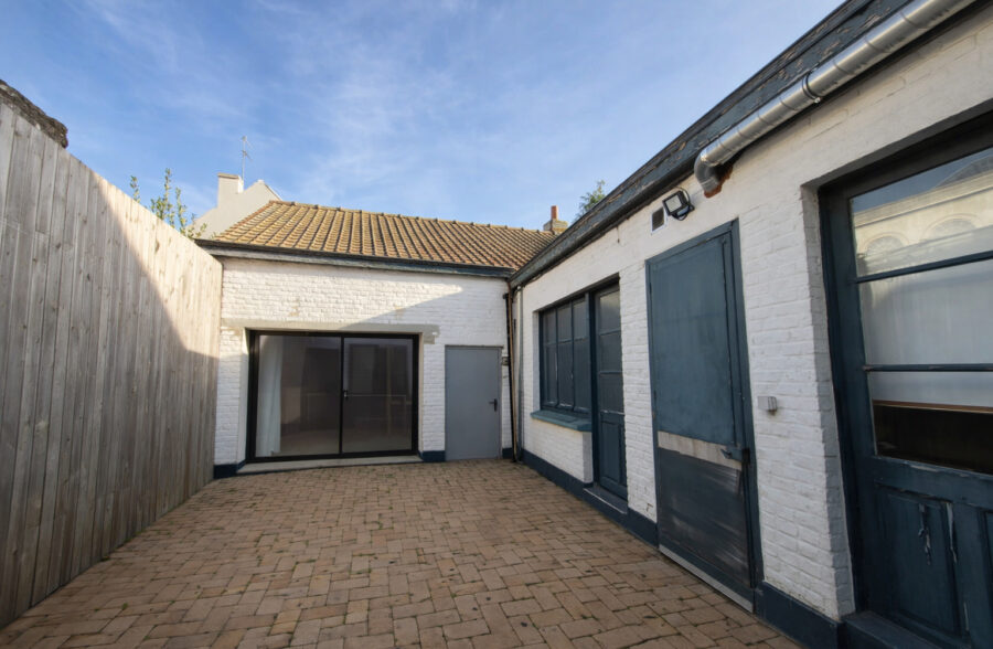 Immeuble de 242 m² au coeur de la place : un lieu à fort potentiel pour votre activité ou votre investissement