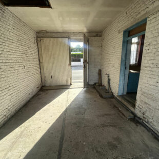 MAISON SEMI-INDIVIDUELLE A RENOVER