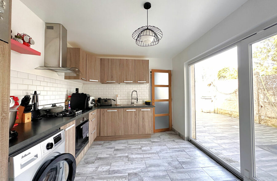 Maison de 116 m² entièrement équipée avec jardin et garage