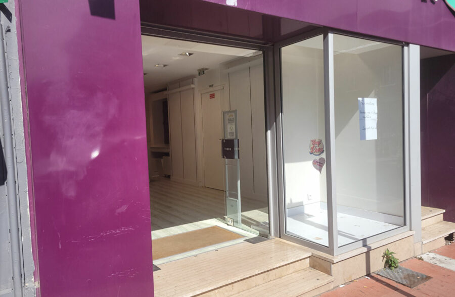 LENS CENTRE Local commercial  +/-104 m2