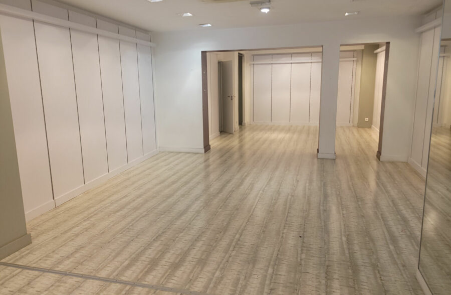 LENS CENTRE Local commercial  +/-104 m2