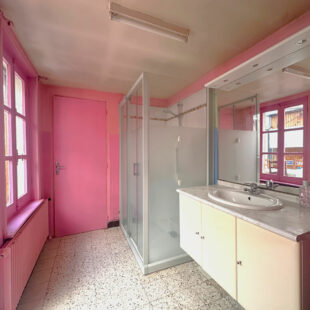 Maison de ville 3 chambres à rénover